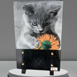 Plaque Chat avec Fleur en Granit