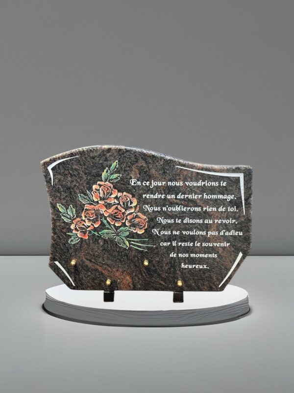 Plaque avec Fleurs et Texte en Granit